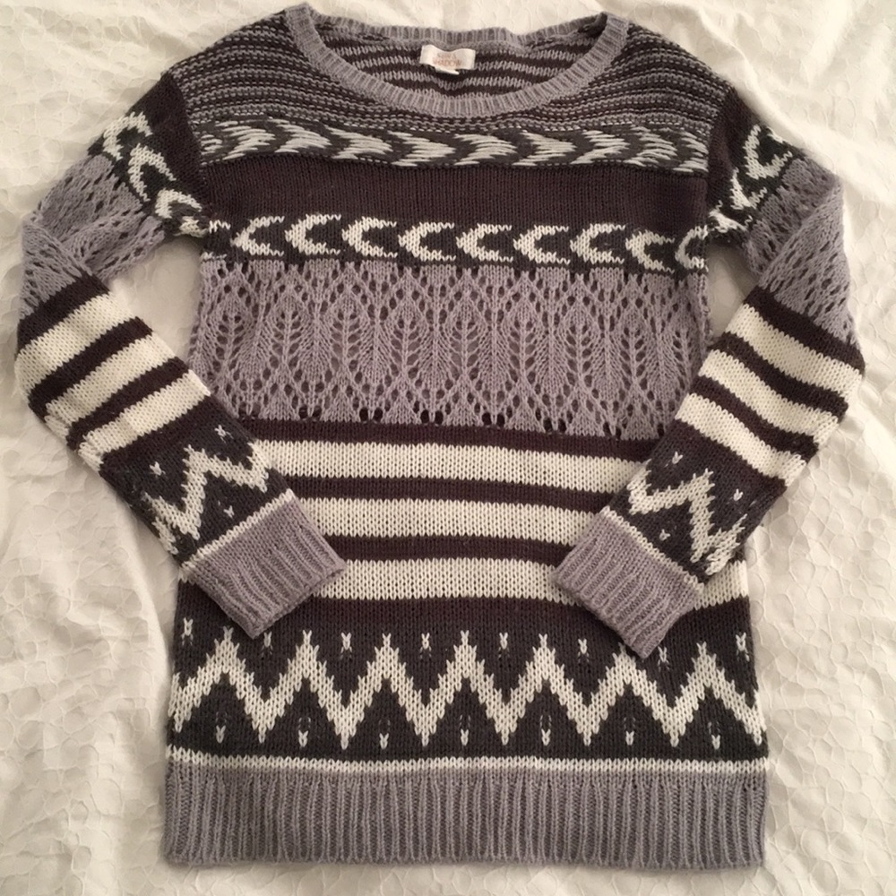 Sun & Shadow lightweight sweater